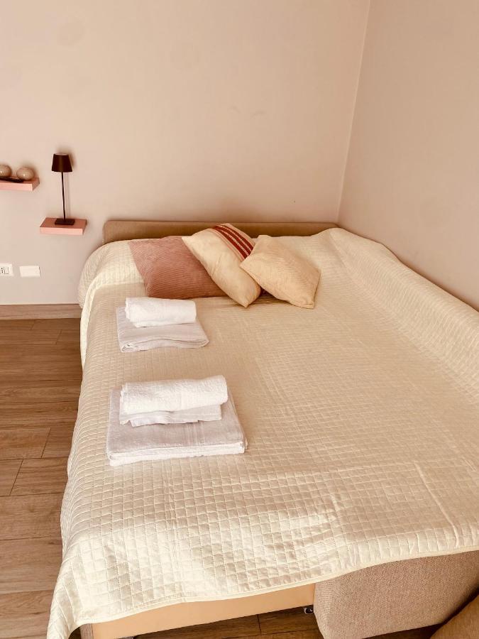 Casa Cerasella Apartment Napoli Bagian luar foto